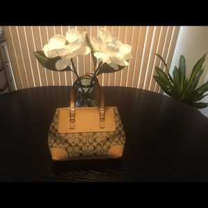 Coach pre-own purse